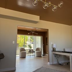 Glow San Carlos - Our new salon location that's professional airbrush spray tans only. 

124 El Camino 
San Carlos, Ca.
Back side of building above Amsoil.