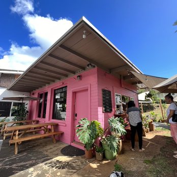 HI Pie Bakery + Cafe - Bakeries Near Me - Haleiwa, Hawaii HI Pie Bakery + Cafe - Bakeries Near Me - Haleiwa, Hawaii
