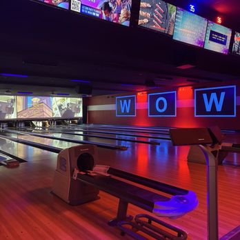 Bowlero Apopka - Bowling Near Me - Apopka, Florida