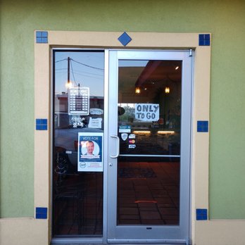 Mazatlan Mexican Restaurant - Entrance, under current circumstances. - Mexican Near Me - Pendleton, Oregon
