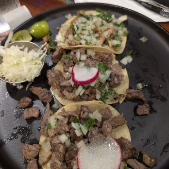 Amelias Mexican Kitchen - Tacos-carne asada and chicken - Mexican Near Me - Tucson, Arizona