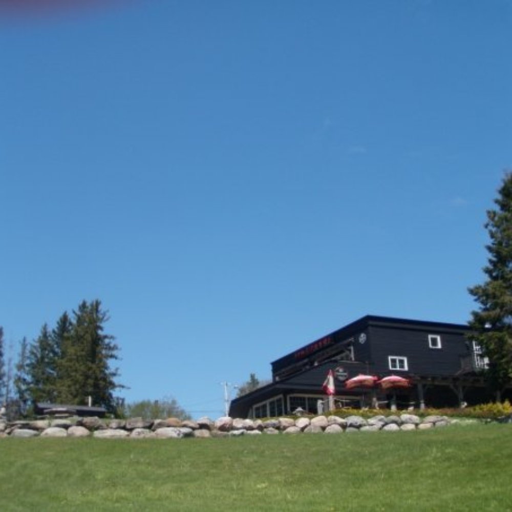 Crossroads Restaurant - Patio side as seen from the Rosseau waterfront (the patio has nice views!) - Desserts Near Me - Rosseau, Ontario