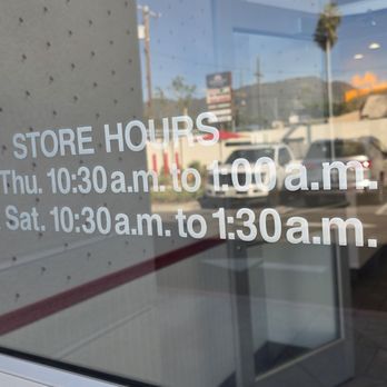 In-N-Out Burger - Store hours - American Near Me - Sylmar, California In-N-Out Burger - Store hours - American Near Me - Sylmar, California