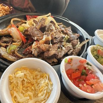 Fernando's Mexican Grill - Mexican Near Me - Kahului, Hawaii
