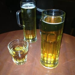 Skinner's Pub - Great place to meet friends!