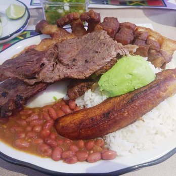 Mi Tierrita Restaurant - Typical platter - Latin American Near Me - Hempstead, New York