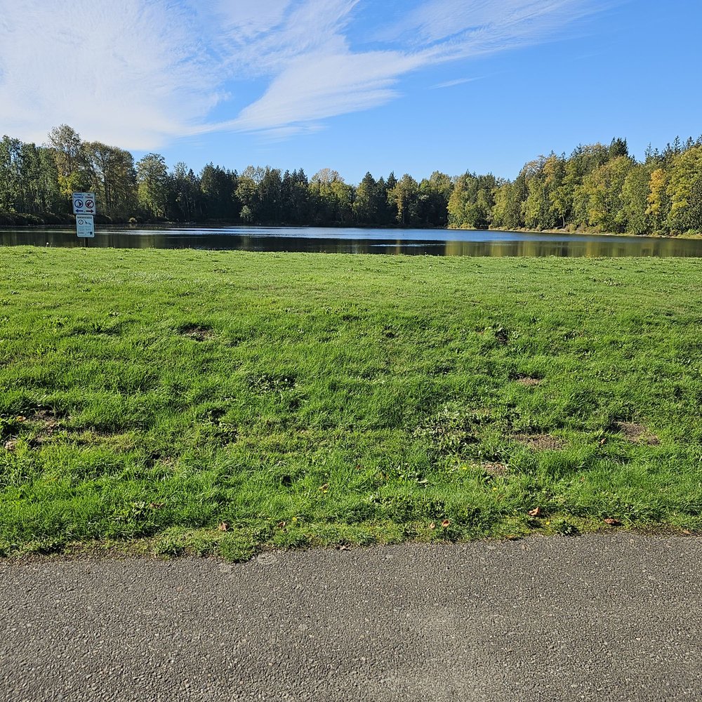 Gissberg Twin Lakes Park Image