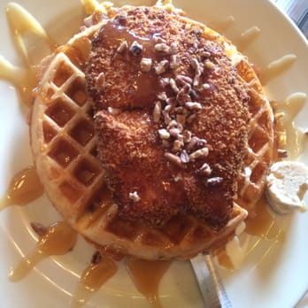 Frank's Diner - Chicken and Waffle - Diners Near Me - Spokane, Washington