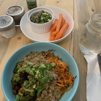 Just BE Kitchen - Fulfilled Pork Chili Dinner Burrito bowl - Gluten-Free Near Me - Denver, Colorado Just BE Kitchen - Fulfilled Pork Chili Dinner Burrito bowl - Gluten-Free Near Me - Denver, Colorado