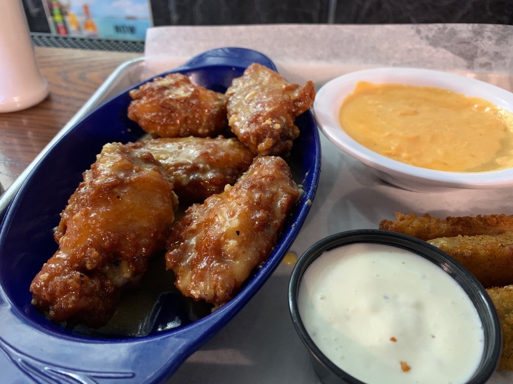 CJ's Sports Grill Logo