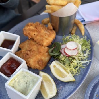Sally's Waterfront Dining - Fish & chips - Seafood Near Me - San Diego, California Sally's Waterfront Dining - Fish & chips - Seafood Near Me - San Diego, California