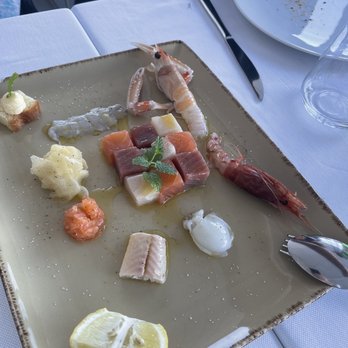 Gallo - Appetizers and fish of the day. - Italian Near Me - Trani, BT