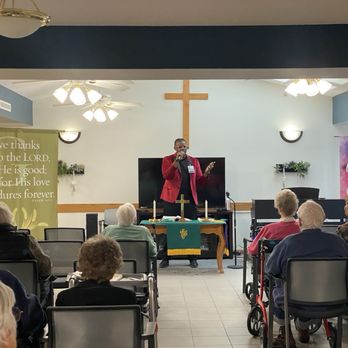 Good Neighbor Society - Pastor Tim preaching at the meadows at Good Neighbor society - Assisted Living Facilities Near Me - Manchester, Iowa Good Neighbor Society - Pastor Tim preaching at the meadows at Good Neighbor society - Assisted Living Facilities Near Me - Manchester, Iowa