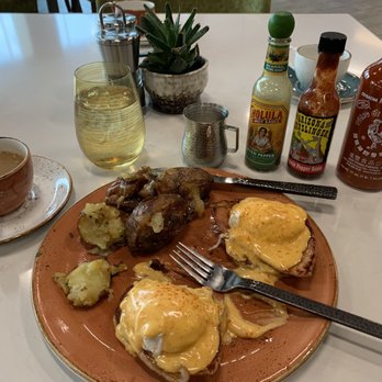 DoubleTree by Hilton Tucson Downtown Convention Center - The best Eggs Benedict ever, with an impressive hot sauce trio. Go for the green Cholula! So good! - Hotels Near Me - Tucson, Arizona DoubleTree by Hilton Tucson Downtown Convention Center - The best Eggs Benedict ever, with an impressive hot sauce trio. Go for the green Cholula! So good! - Hotels Near Me - Tucson, Arizona