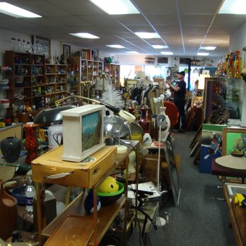 Classic Retro at Pete’s - First aisle, view looking towards the front. - Home Decor Near Me - Saint Paul, Minnesota