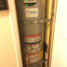 40Gal installed a few months ago. Thankfully Marcos made it fit! Pic taken today, it is dusty now but it was clean when installed!