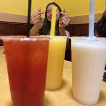 D Grill Boy - Strawberry Green Tea - Juice Bars & Smoothies Near Me - Ontario, California D Grill Boy - Strawberry Green Tea - Juice Bars & Smoothies Near Me - Ontario, California