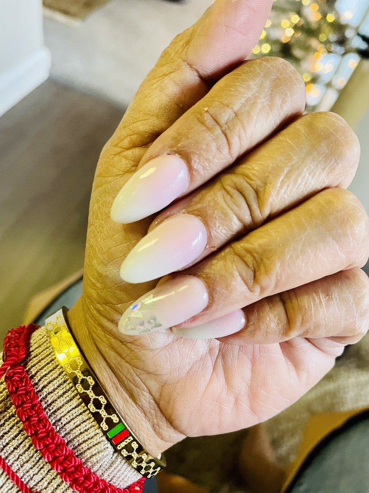 SUNNY NAILS Updated September 2024 144 Photos & 26 Reviews 301 E