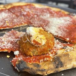 Emangeo’s Brick Oven Pizza