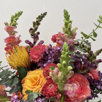 The Plum Dahlia - Florists Near Me