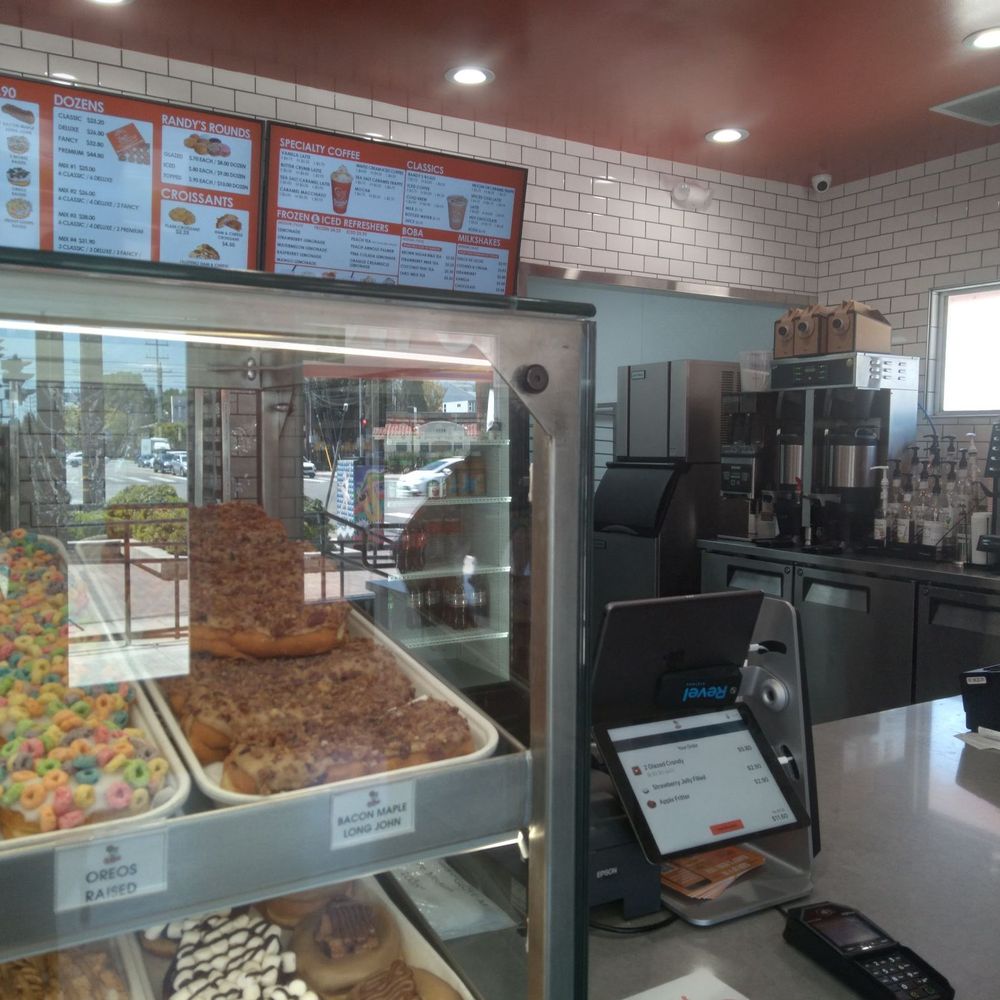 Randy’s Donuts - Donuts Near Me - Los Angeles, California