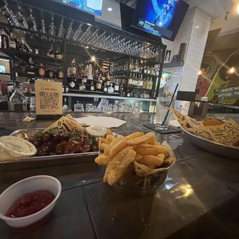 Park Place 249 - Bar - American Near Me - Houston, Texas