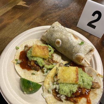 Tacos Chukis - Tacos Near Me - Seattle, Washington