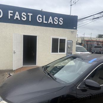 Auto Fast Glass - Windshield Installation & Repair Near Me - Camarillo, California