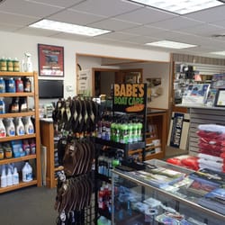 Tinus Marine - Main Entrance / Fully Stocked Accessories and Cleaners