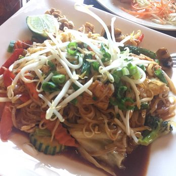 JP Thai Kitchen - Tofu Pad Thai - Thai Near Me - Sacramento, California JP Thai Kitchen - Tofu Pad Thai - Thai Near Me - Sacramento, California