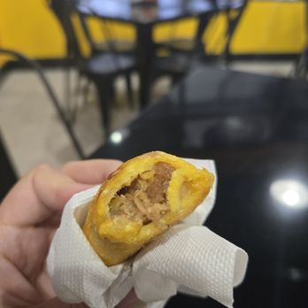 La Perrada Del Gordo - Beef Empanada - Burgers Near Me - Lauderhill, Florida La Perrada Del Gordo - Beef Empanada - Burgers Near Me - Lauderhill, Florida
