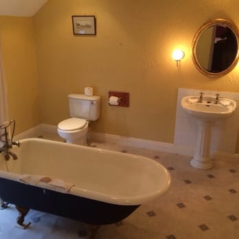 Kinnitty Castle - Hotels Near Me - Birr, OY