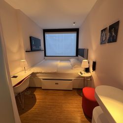 citizenM New York Times Square Hotel - Our room