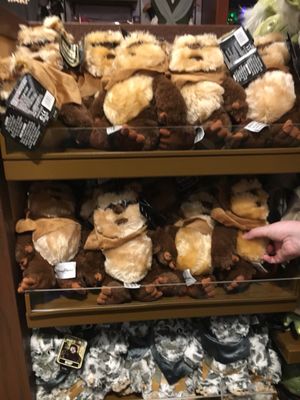 Star Wars™ Trading Post by null