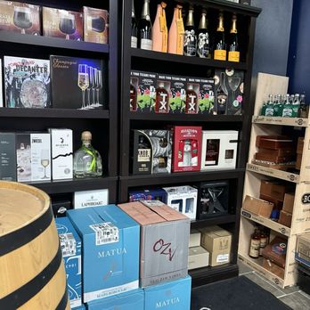 Sky Liquor - Beer, Wine & Spirits Near Me - Houston, Texas