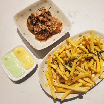 Hanabusa Cafe - Furikake Fries - Pancakes Near Me - Chicago, Illinois Hanabusa Cafe - Furikake Fries - Pancakes Near Me - Chicago, Illinois
