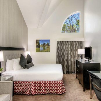 Aggie Inn - Hotels Near Me - Davis, California Aggie Inn - Hotels Near Me - Davis, California