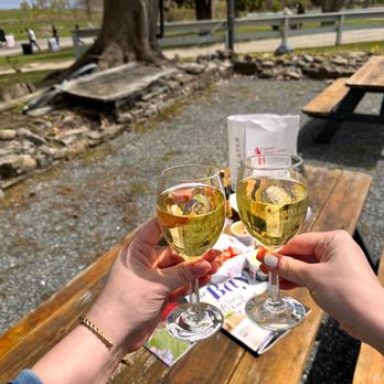 Greenvale Vineyards - Wineries Near Me - Portsmouth, Rhode Island