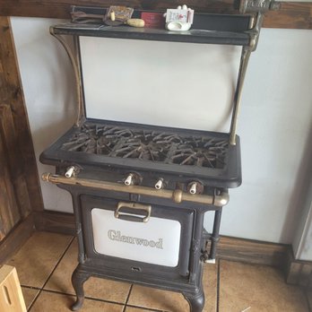 Sharon's Homestyle Cookin' - Old Fashion Stove - Southern Near Me - Pine Castle, Florida