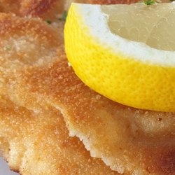 Landhotel Oßwald - Wiener Schnitzel mit Pommes Frites