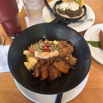 Koko Head Cafe - Don Buri Chen - Breakfast & Brunch Near Me - Honolulu, Hawaii