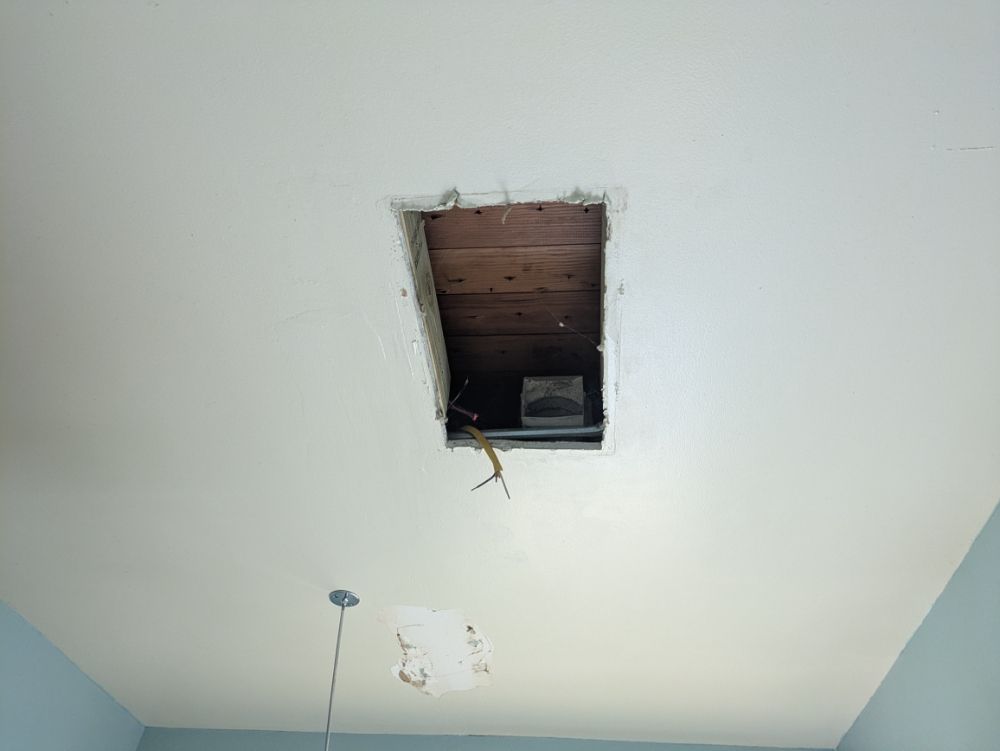 Slide of Smittys Do It all