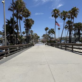Balboa Pier - Beaches Near Me - Newport Beach, California Balboa Pier - Beaches Near Me - Newport Beach, California