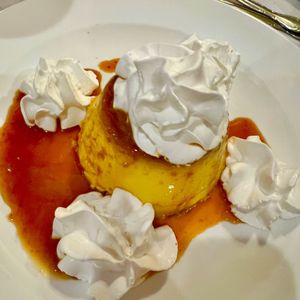 SPAIN INN - Updated July 2024 - 96 Photos & 121 Reviews - 1707 W 7th St ...