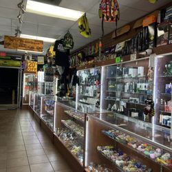 Daddy's Smoke Shop and More