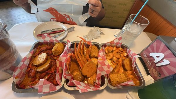 Million’s Crab Boiled Seafood - Ashwaubenon by null