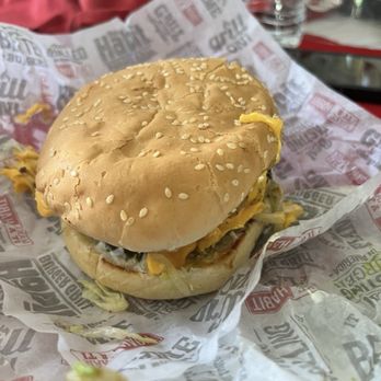 Habit Burger & Grill - Salad Near Me - Santa Clara, California Habit Burger & Grill - Salad Near Me - Santa Clara, California