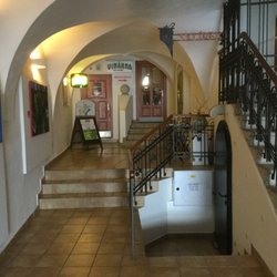 Vinum Missae - Vstup průchodem