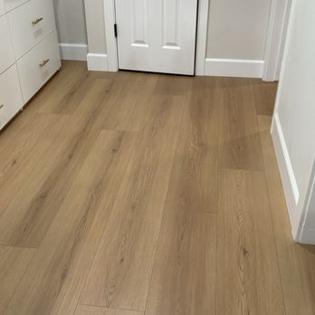 Langdon Floorcovering - The floor runs smooth in the hallways and all the rooms - Flooring Near Me - Murrieta, California
