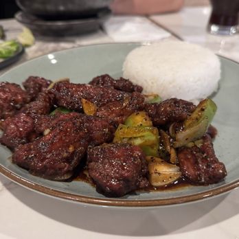 Four Seasons - Vietnamese Kitchen - Shaking beef - Vietnamese Near Me - Reno, Nevada Four Seasons - Vietnamese Kitchen - Shaking beef - Vietnamese Near Me - Reno, Nevada